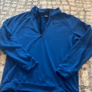 Nike Dri-fit 1/4 zip fleece medium